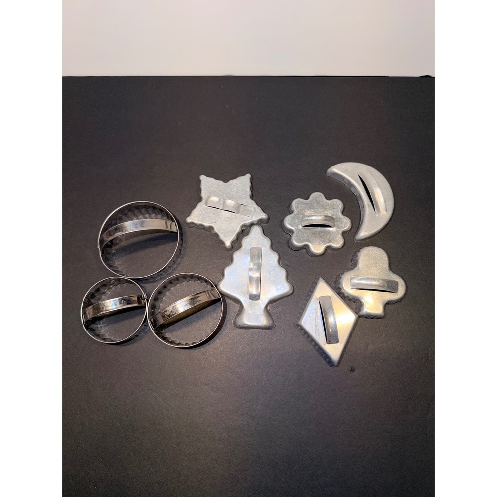 Vintage Aluminum Cookie Cutter Set 9pc Scalloped Round Tree Moon Star Diamond